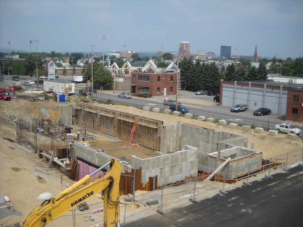 MMC Administrative Building  Progress July 13 2011.JPG