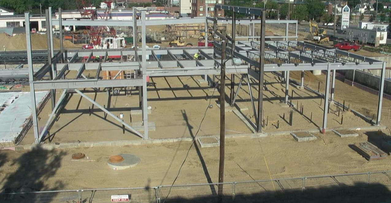 Maint Garage Structural Steel Erection West View  Aug 12 2011